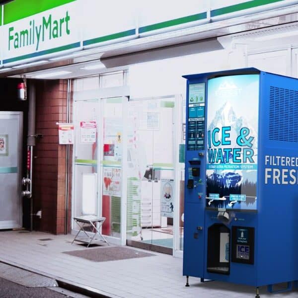 Why Convenience Stores Make Perfect Ice Vending Locations